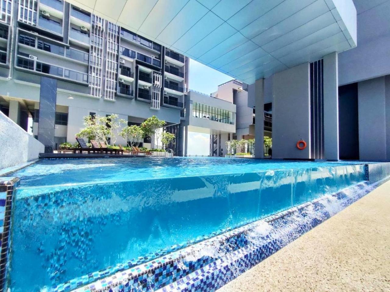 Imperio Residence Melaka Malacca Exterior foto