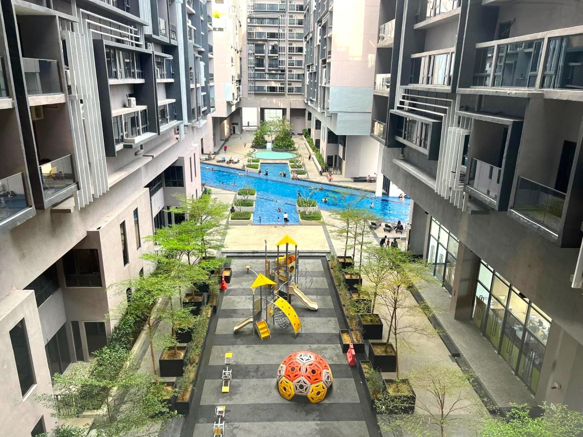 Imperio Residence Melaka Malacca Exterior foto